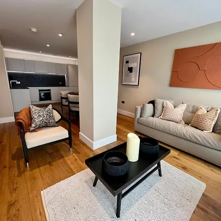 Апартаменты The Hackberry At Ryedale House Йорк